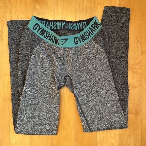 GymShark Flex Leggings - Picture 2 of 3